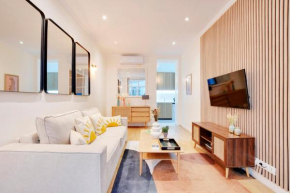 Pick a Flat's Apartment in le Marais - Rue Vieille du Temple